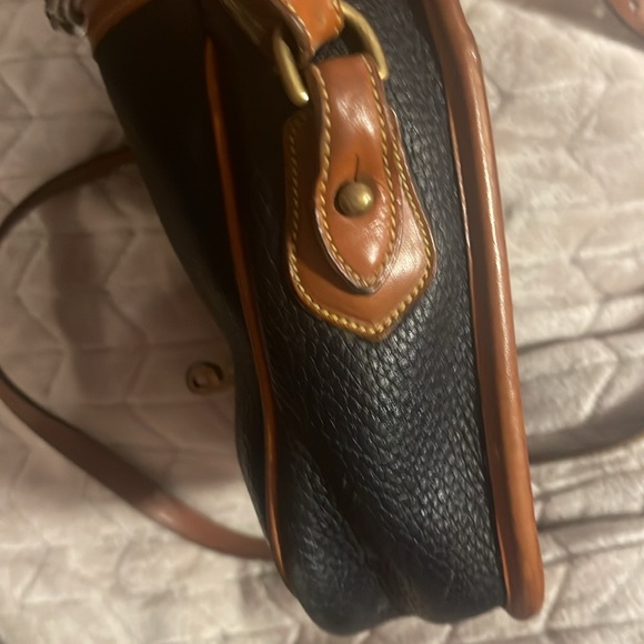 Vintage dooney and bourke navy saddlebag crossbody - Picture 14 of 14